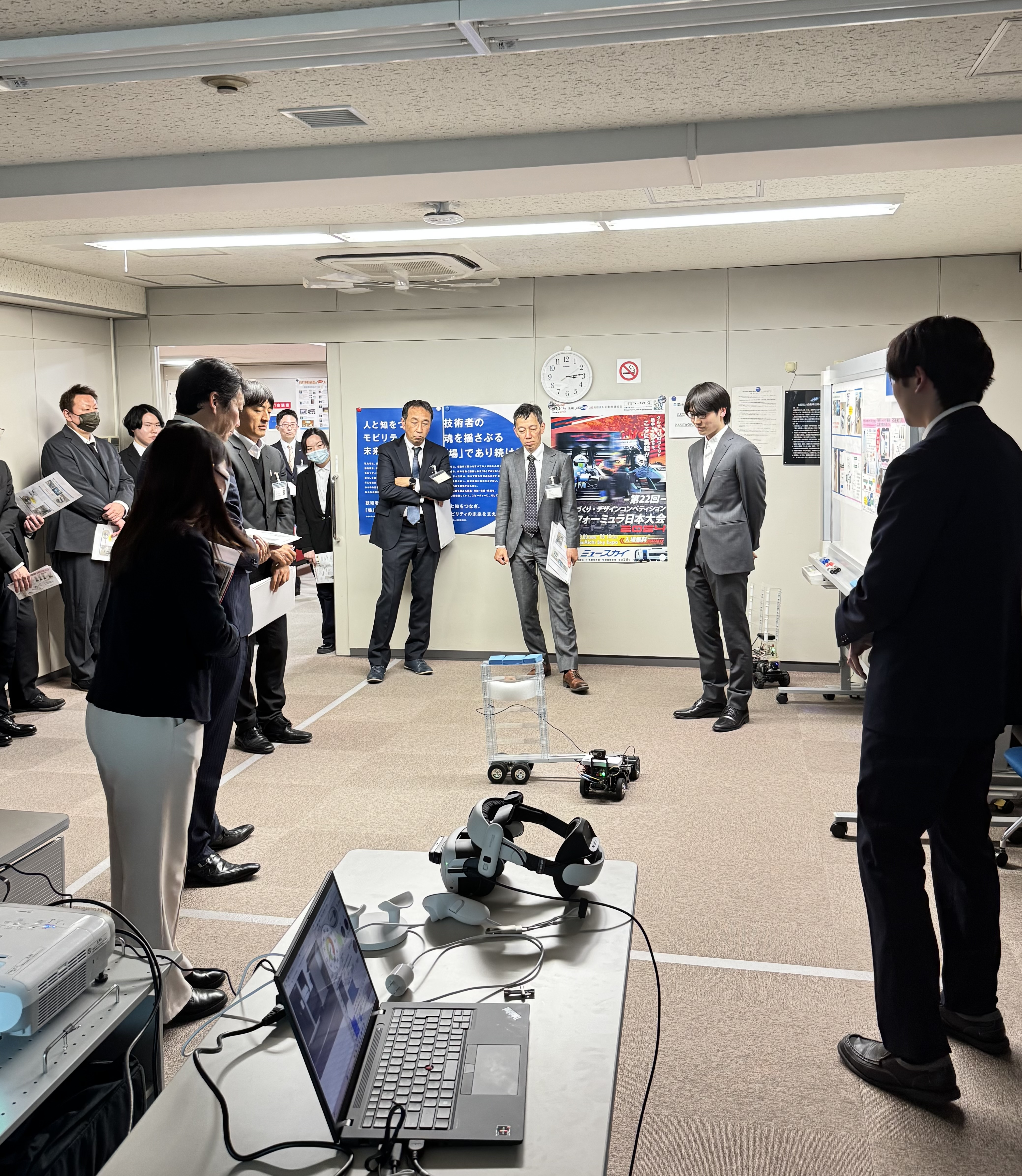 東京海洋大学大学院　デモ
